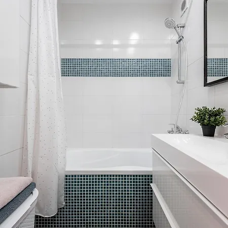 Apartment 123 *