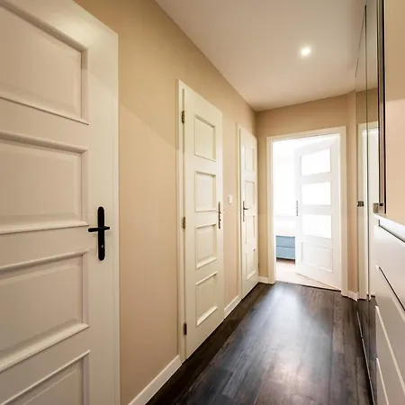 123 Apartment *